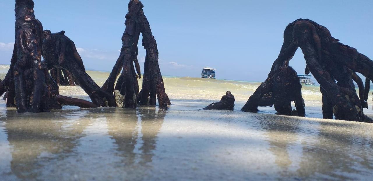 Wonderland Beach Resort Govind Nagar Buitenkant foto
