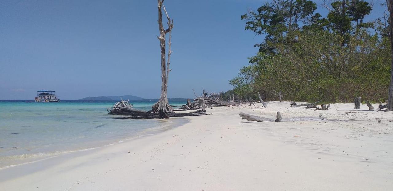 Wonderland Beach Resort Govind Nagar Buitenkant foto